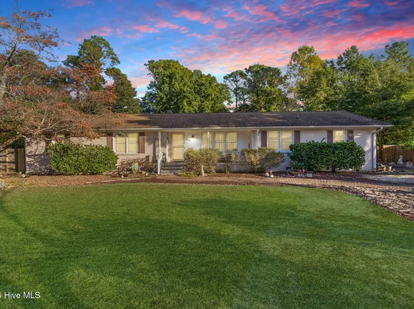 4842 College Acres Drive, Wilmington, NC 28403