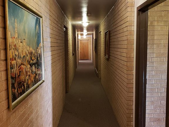 2nd image of 328 Wisconsin Ave APT 1B