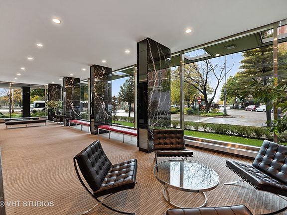2nd image of 3900 N Lake Shore Dr APT 12A