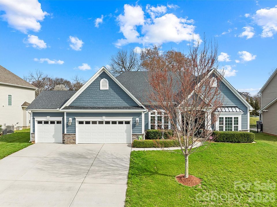 1st image of 991 Brookdale Ln #432
