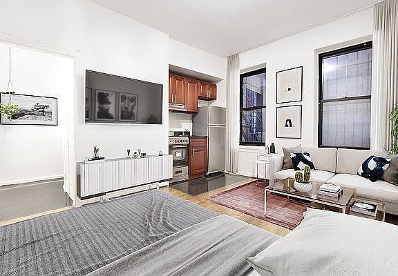 5th image of 341 W 45th St APT 306