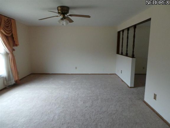 2nd image of 10156 Belmeadow Dr