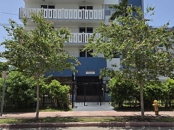 2nd image of 7900 Tatum Waterway Dr APT 201