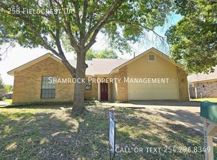 258 Fieldcrest Dr, Hewitt, TX 76643