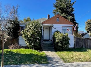 613 Smithers Ave S, Renton, WA 98057