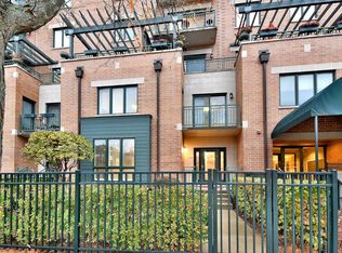 131 W Adelaide St UNIT 108, Elmhurst, IL 60126