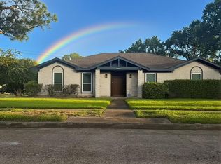 9303 Sharpview Dr, Houston, TX 77036