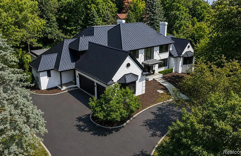 14 Beresford Ct