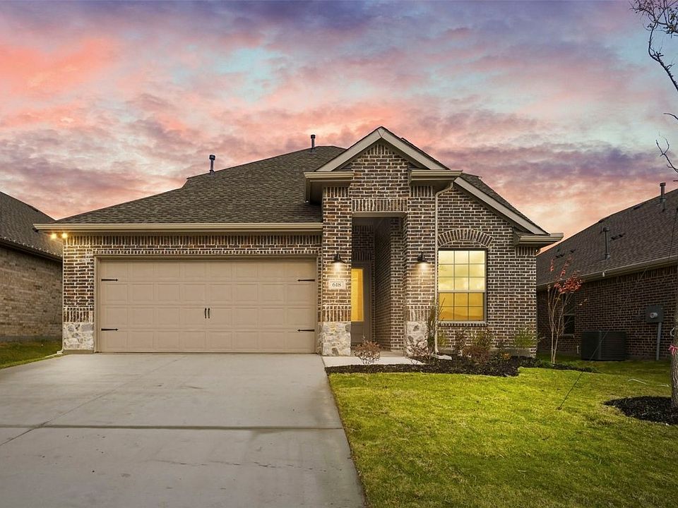 1st image of 618 Erin Hills Dr