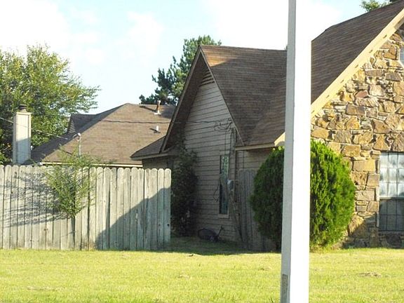 2nd image of 6166 Valleydale Dr
