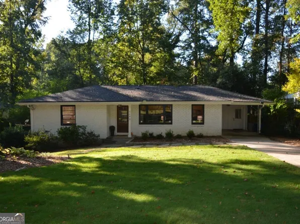 1172 Blueberry Trl, Decatur, GA 30033