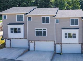 310 Pasture Ln, Morgantown, WV 26505