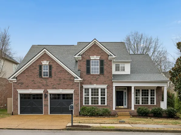 7137 Holt Run Dr, Nashville, TN 37211