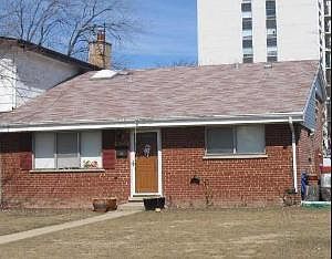 1st image of 9000 W Sherry Ln Unit 9000