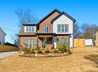 2990 Shallowford Rd NE, Atlanta, GA 30341