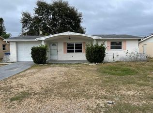 4017 Darlington Rd, Holiday, FL 34691