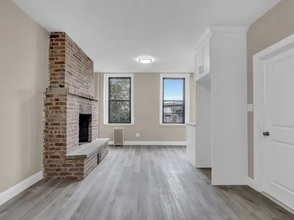 62 15th Street image 12 of 26