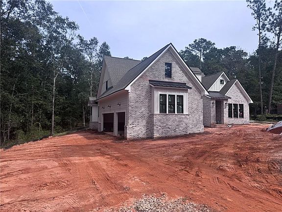 4th image of 11324 Redfern Rd