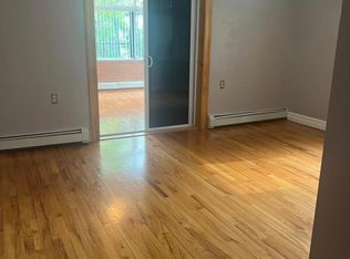 831 Neill Ave #1A, Bronx, NY 10462