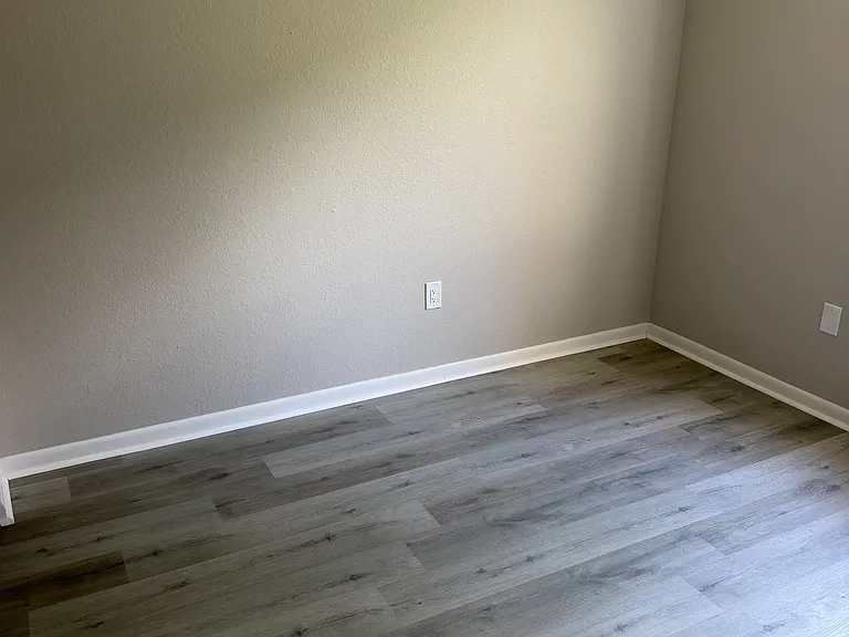3712 Iowa Ave #202 — Photo 12