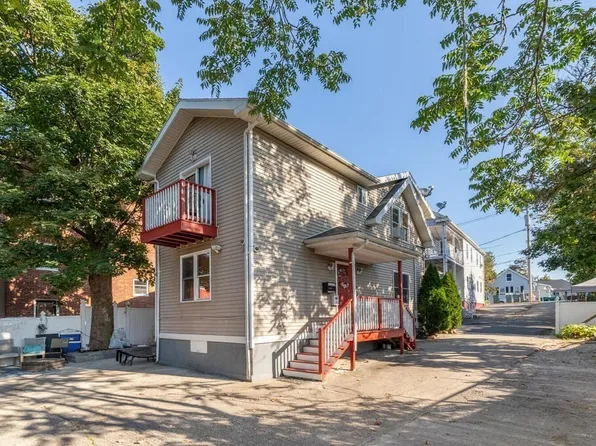 51 Green St, Lynn, MA 01902