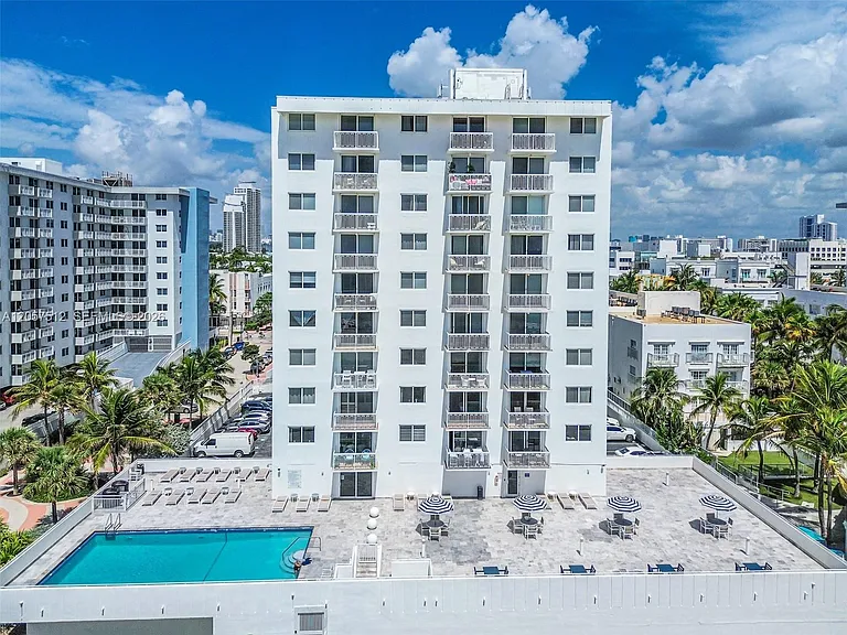 401 Ocean Dr #602 — Photo 25