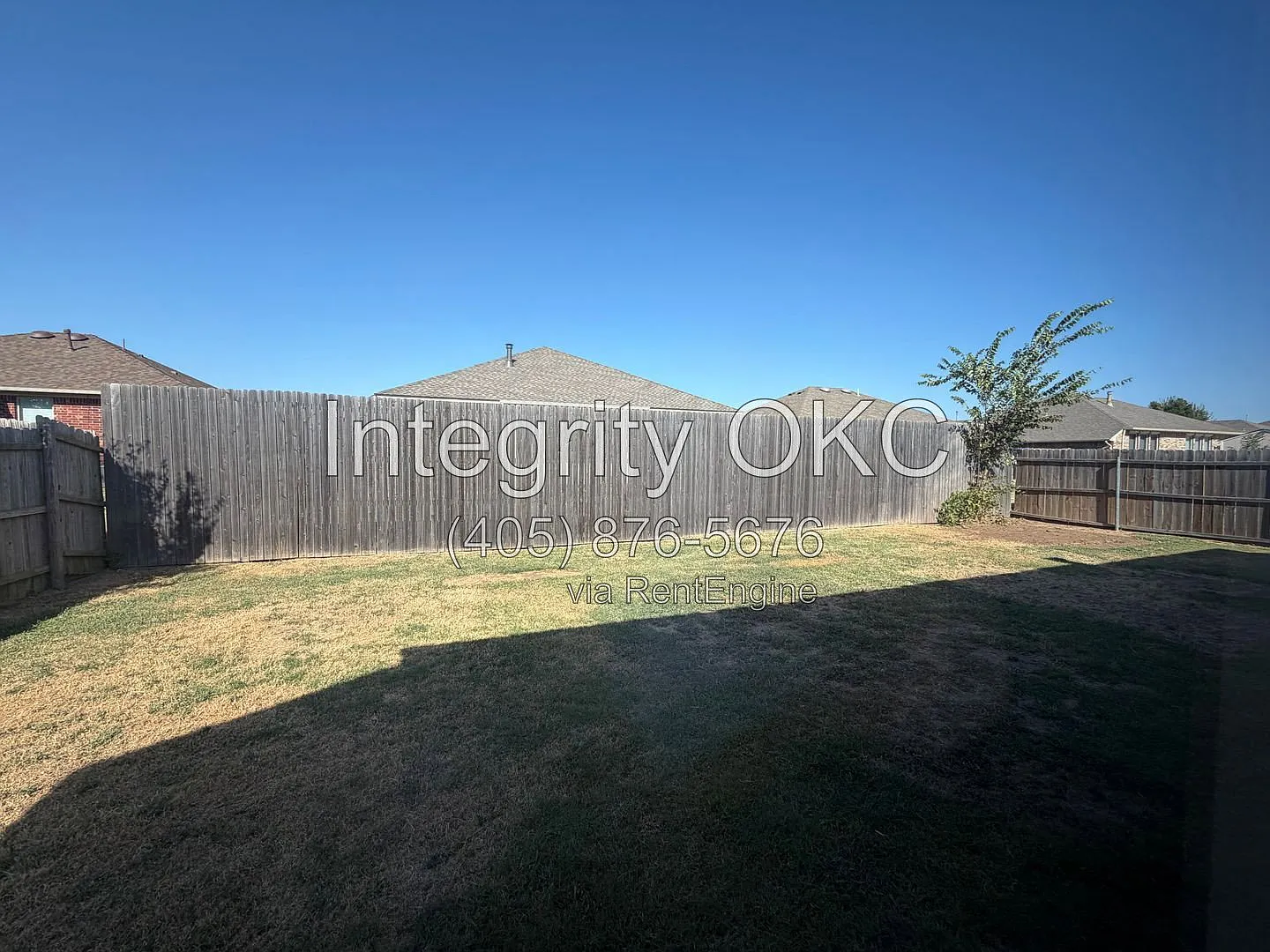 4 bed, 2.0 bath, 1981 sqft, $1,550 — Photo 2
