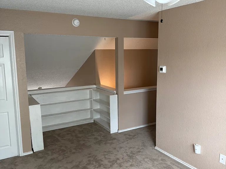 2210 Crystal Creek Ln — Photo 23