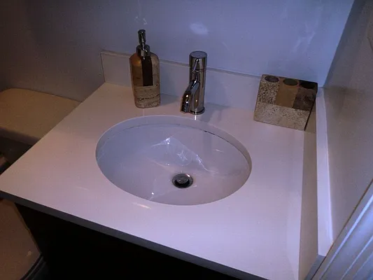 Rented by Sky Management | media 32