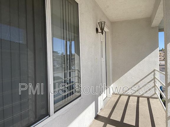 5th image of 1800 Clubhouse Dr #M102