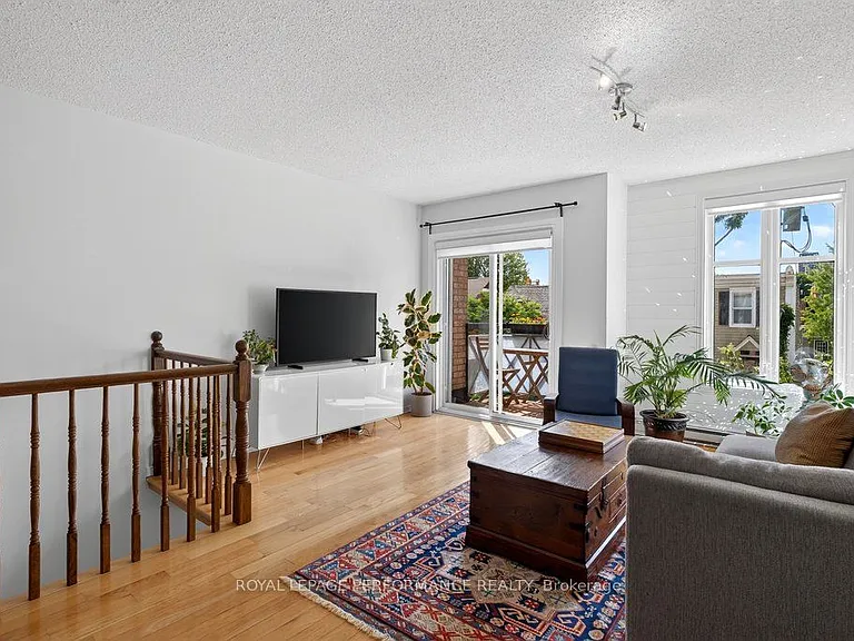 255 Cathcart St #5 — Photo 8