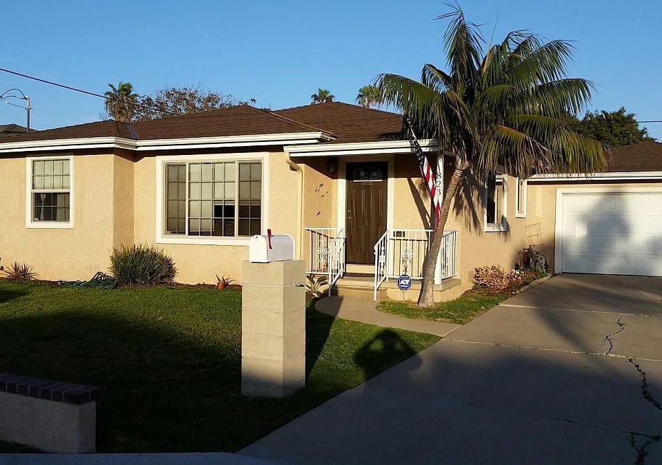 1st image of 823 Corvina St
