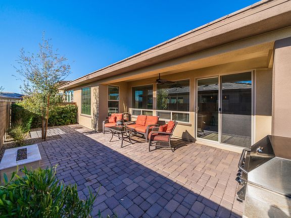 5th image of 879 E Silversword Ln