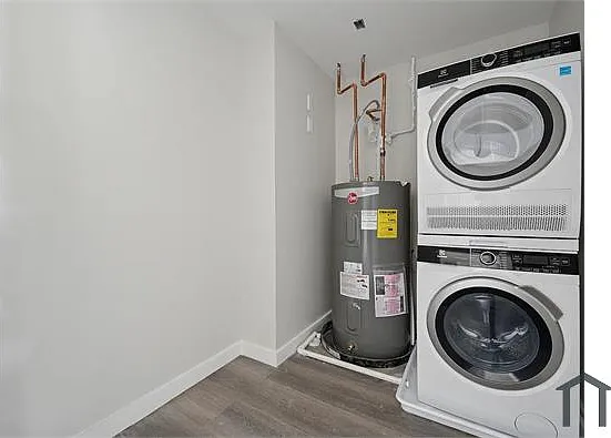 5310 Whitby Ave #202 — Photo 11
