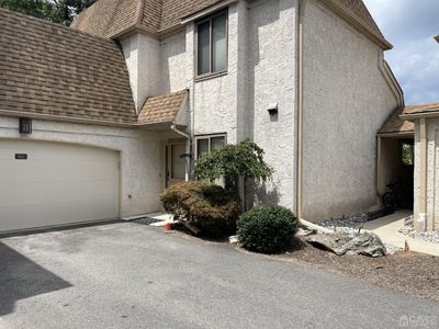 66 Carriage Pl, Edison, NJ, 08820