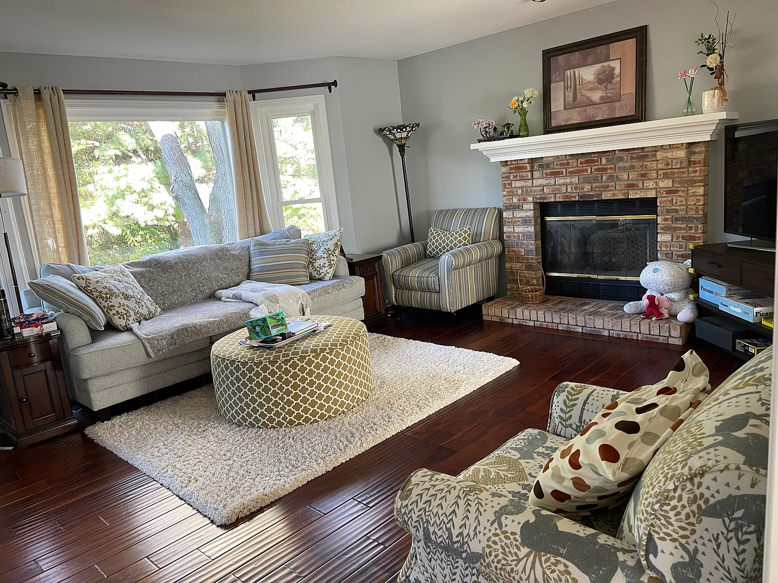 4 bed, 2800 sqft, $3,495 — Photo 2