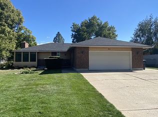 811 Cassie Dr, Ogden, UT 84405