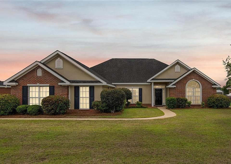 1st image of 9651 Hampshire Ct
