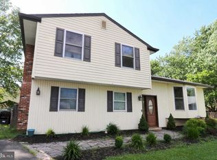 12 Noble Ct, Newark, DE 19713