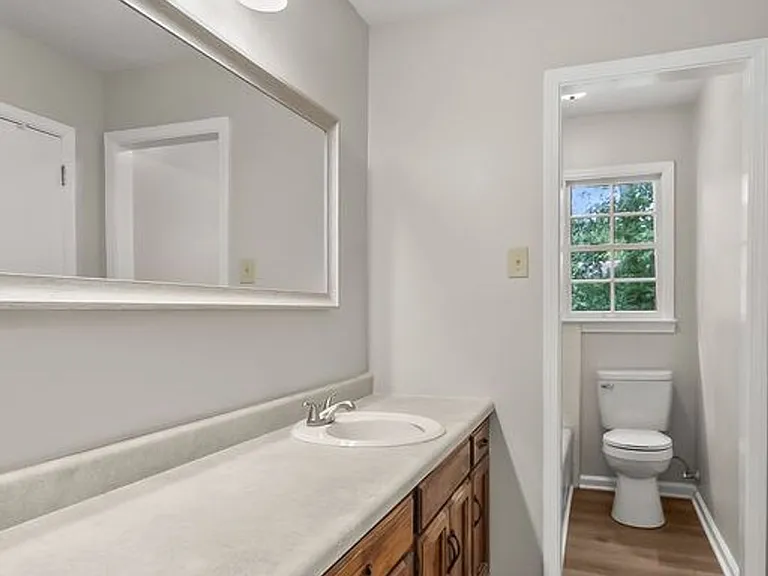 4215 Smith St — Photo 24