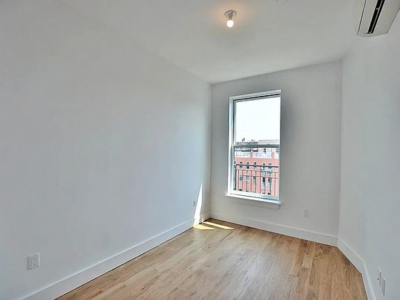 3rd image of 791 Sterling Pl