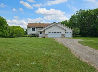 1781 Rush Point Drive Cir W, Stanchfield, MN 55080