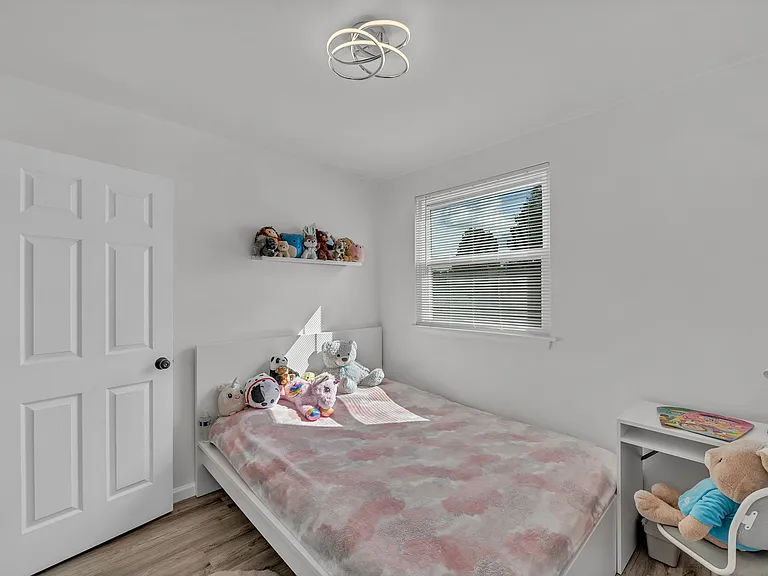 5028 Halwell Dr — Photo 20