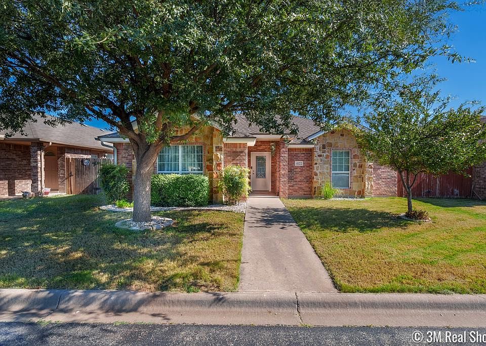 1st image of 4122 Harmony Ln