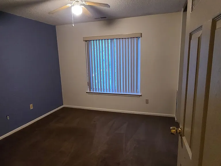 1015 Village Round — Photo 22