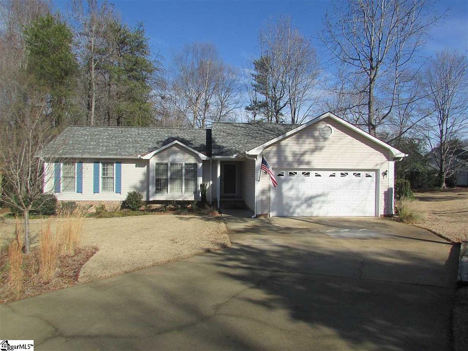 1st image of 4 Woodcove Ct