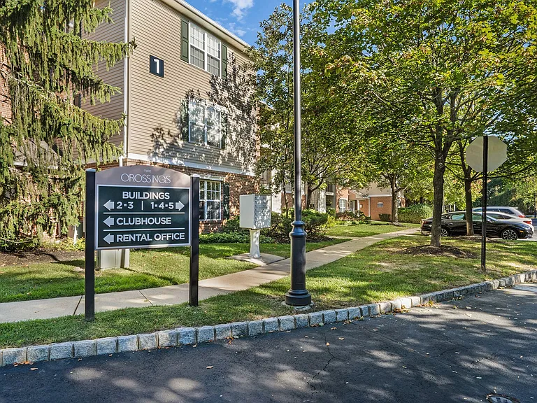 The Crossings at Ewing — Photo 4