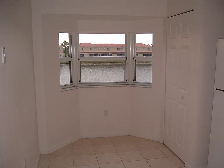 3482 Briar Bay Blvd #1 — Photo 5