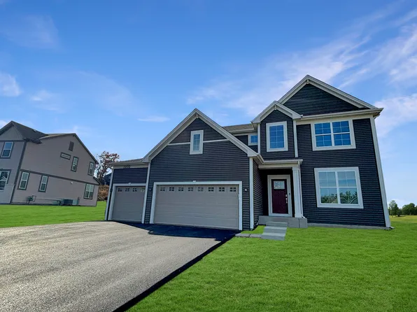 1202 Williamsbury Dr, Crystal Lake, IL 60012