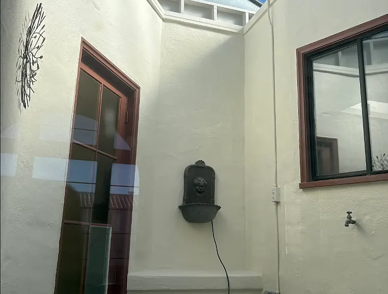 88 Juanita Way — Photo 6
